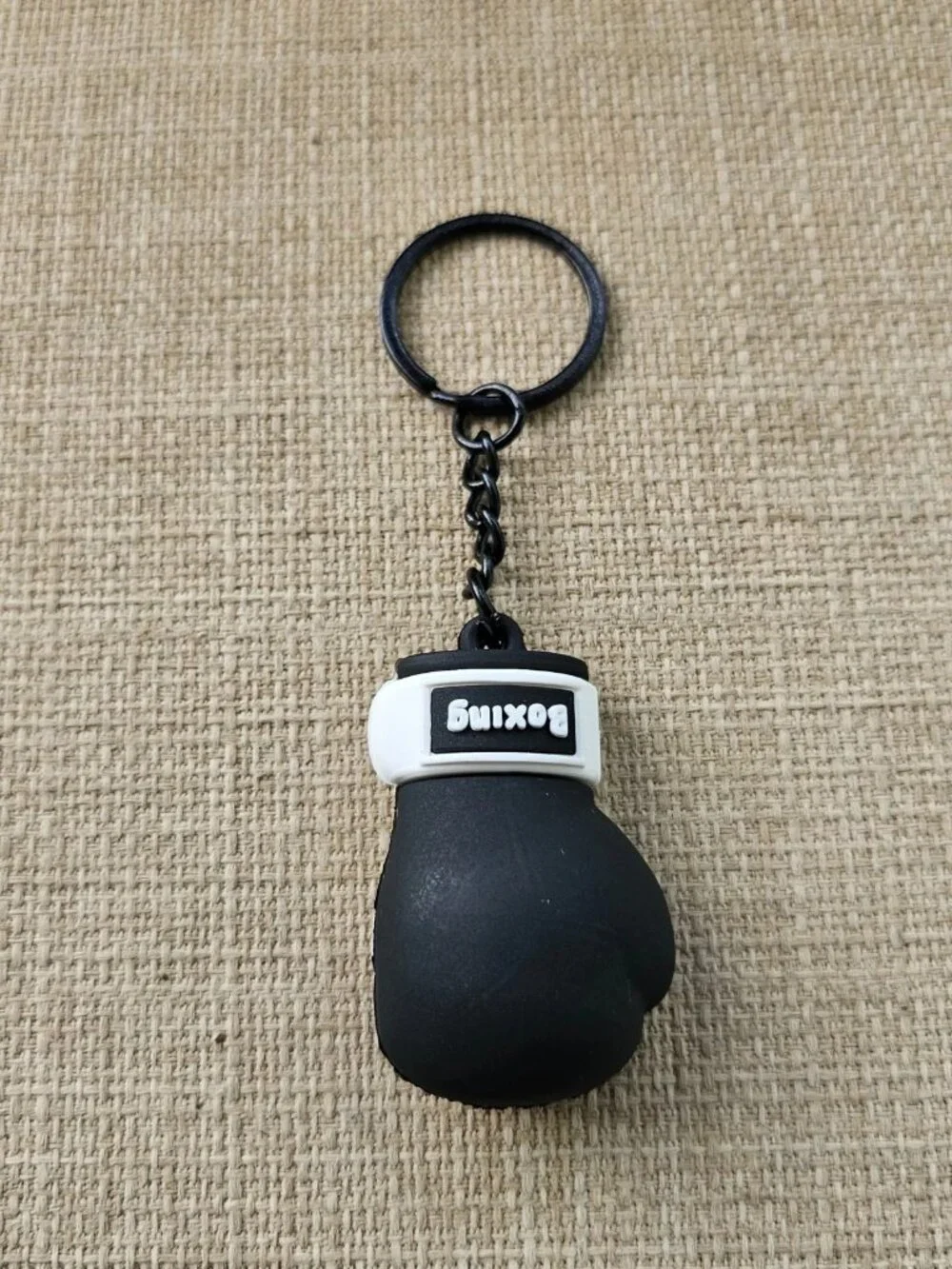 Boxing Glove Keys Holder Black/White Rubber Glove Keychain Key Ring New